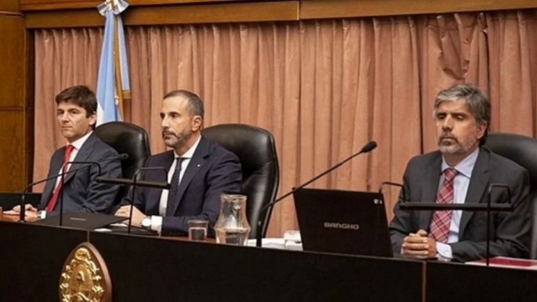 El tribunal oral federal que condenó a la vicepresidenta se negó a investigar a los fiscales y los respaldó